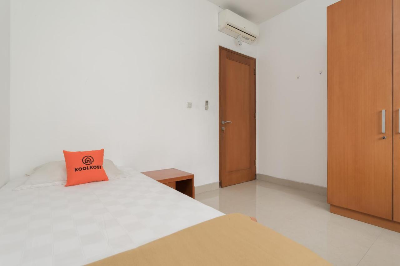 Koolkost Syariah Near Pejaten Village 2 Jakarta Ngoại thất bức ảnh