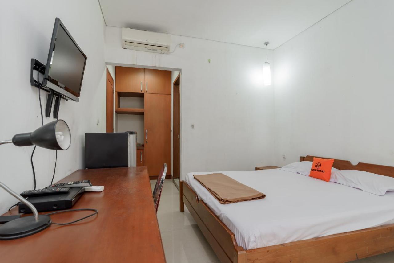 Koolkost Syariah Near Pejaten Village 2 Jakarta Ngoại thất bức ảnh